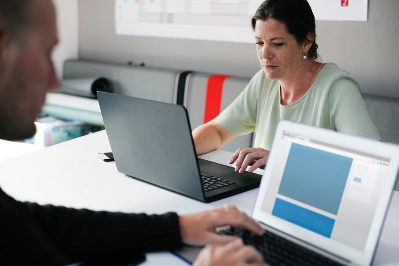 Sistema online de gestão empresarial: aumente a produtividade da empresa em 6 dicas