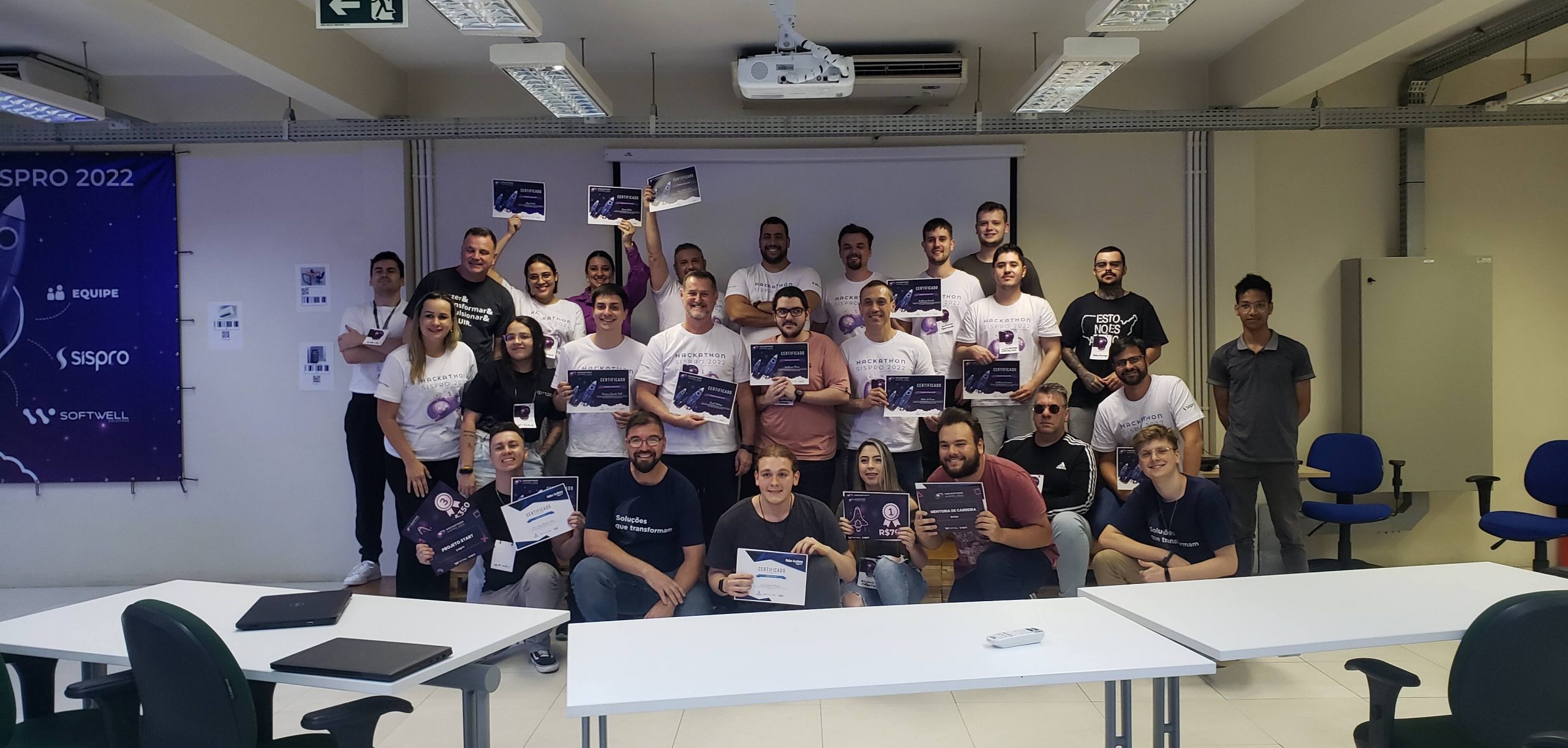 Capacitação profissional em foco: tudo sobre o Hackathon